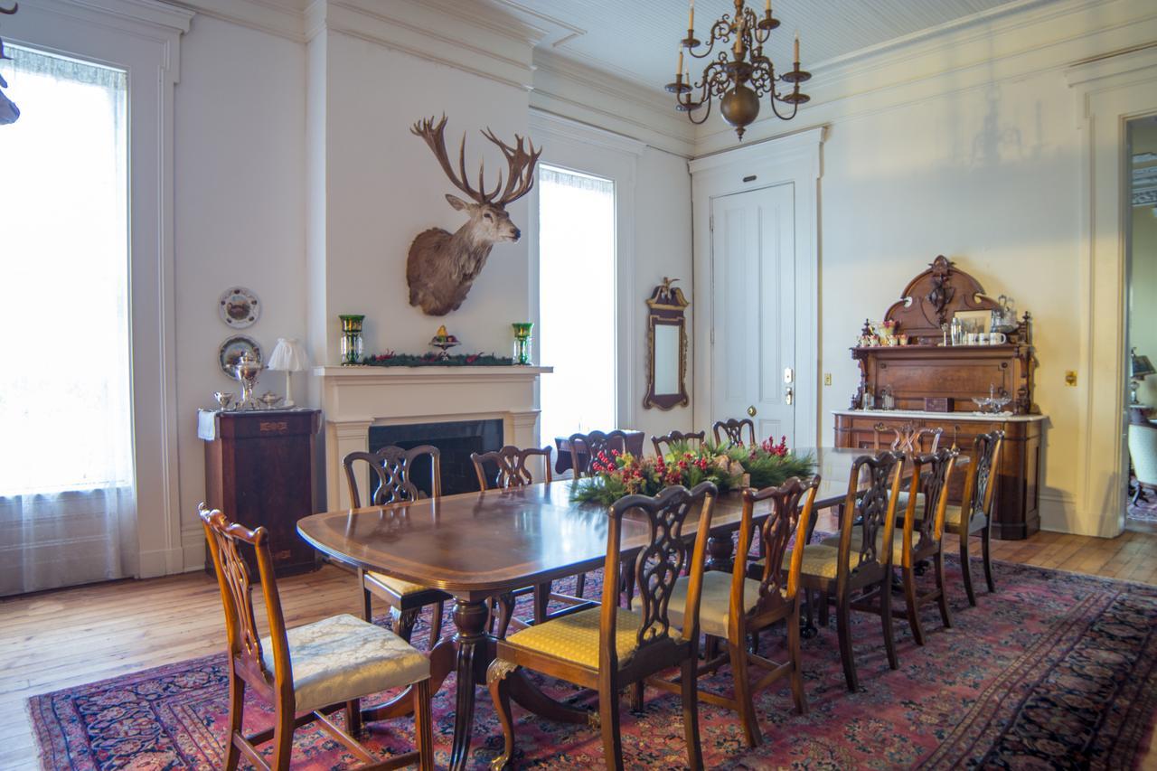 Bed & Breakfast Belmont Plantation, Est 1857 4*